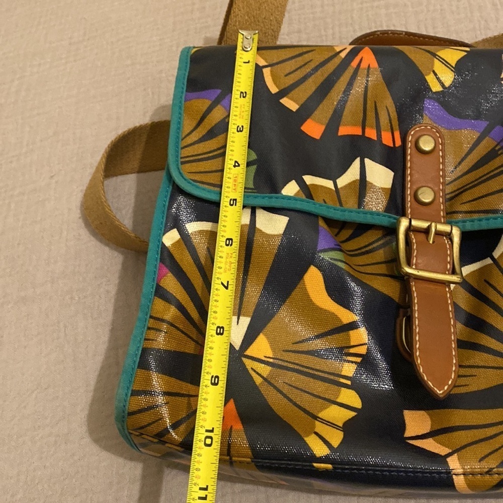 Fossil printed messenger bag . - Picture 11 of 13
